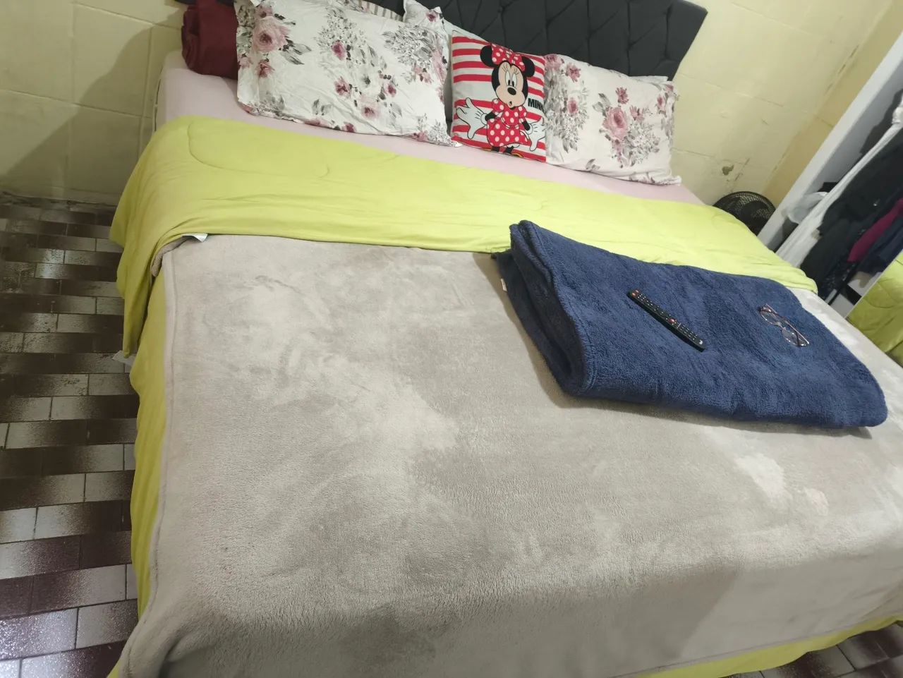 Cama box
