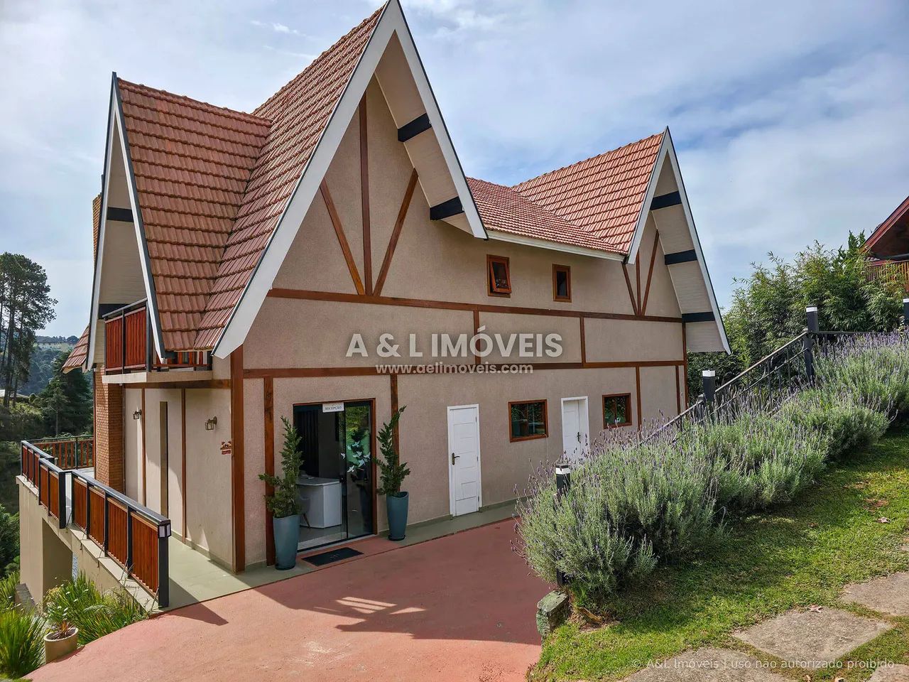 Pousada à venda com 8 suítes e chalé em Campos do Jordão | 518,55 m² - Foto 3