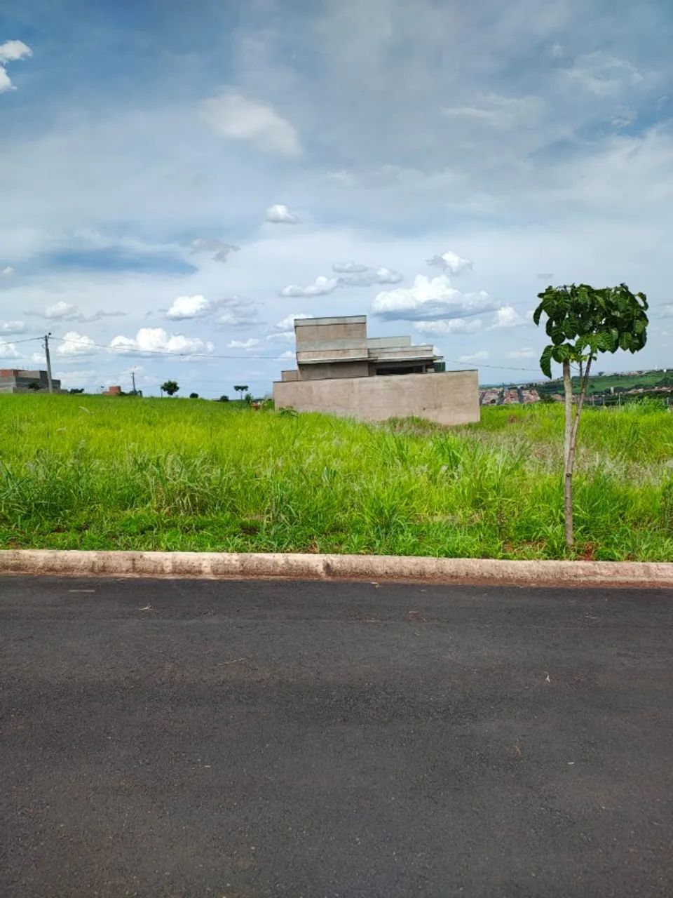 Terreno em Residencial Terras de Santa Balbina - Serrana