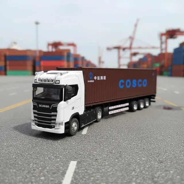 Caminhão Carreta de brinquedo Com Luz E Som 31cm Colecionável