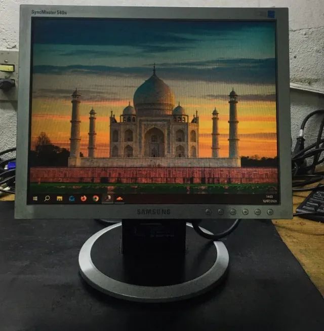 Monitor Samsung 15 polegada 