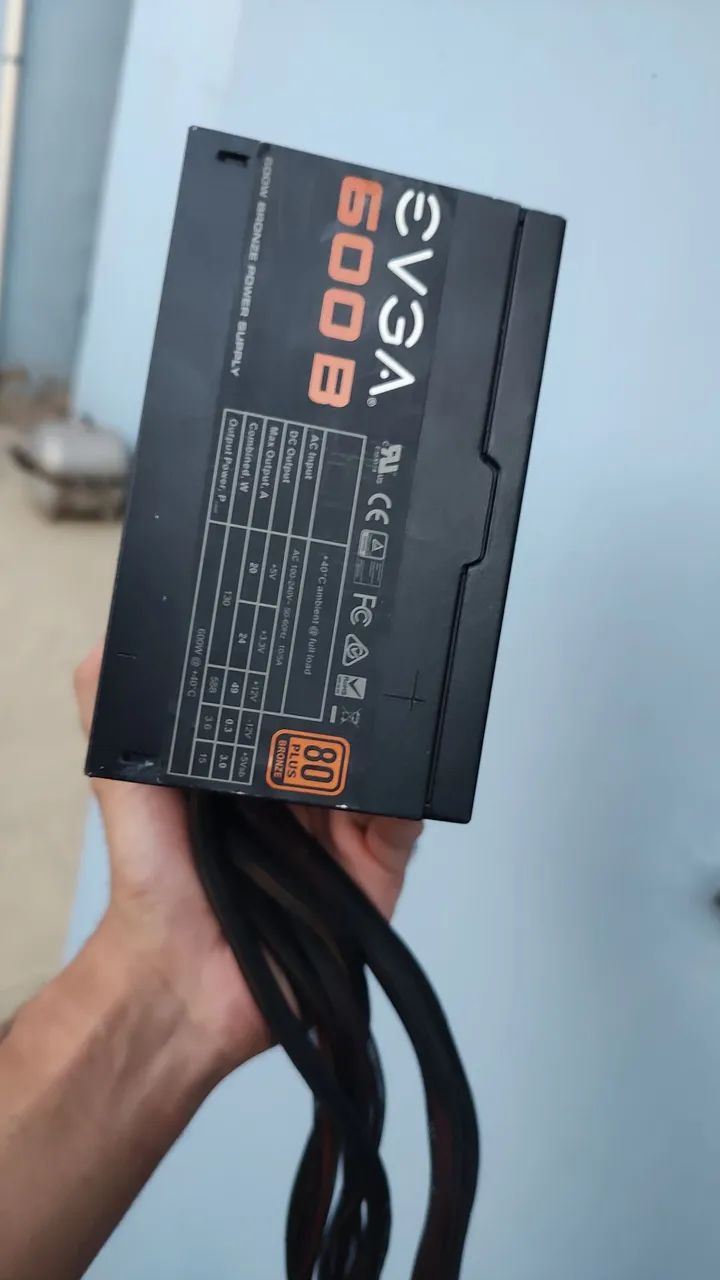 Fonte evga 600w