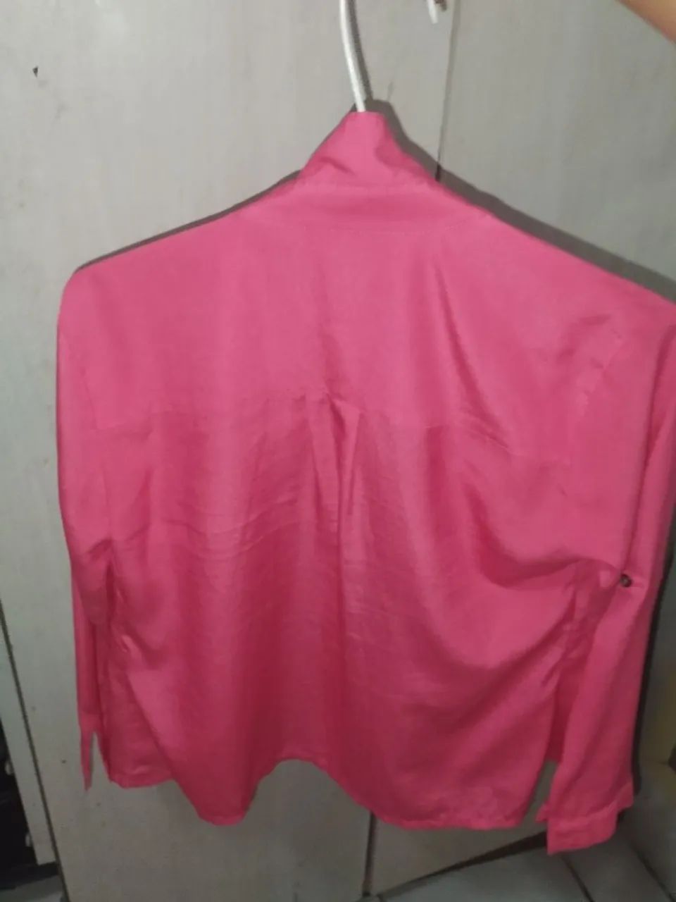 Camisa rosa com botão  - Foto 2