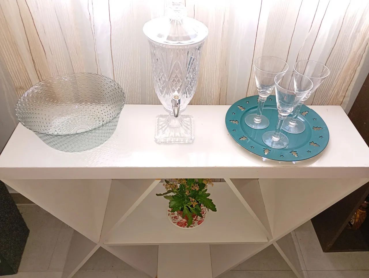 Modern Living Room Rack