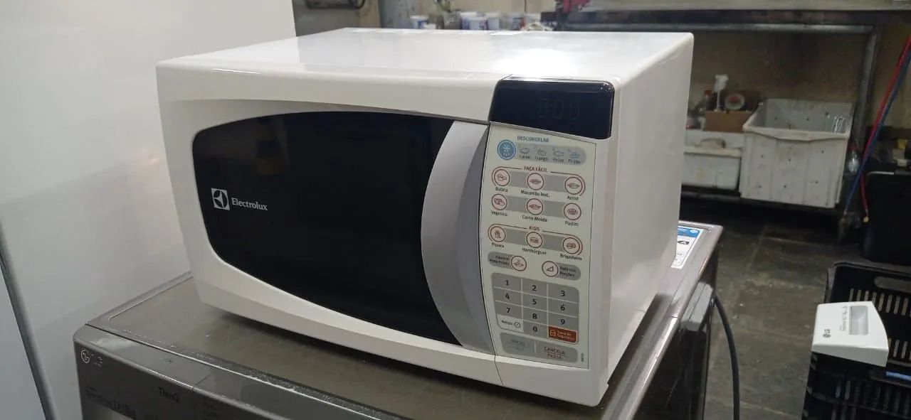 Microondas Electrolux 20 litros (220V) - Foto 3
