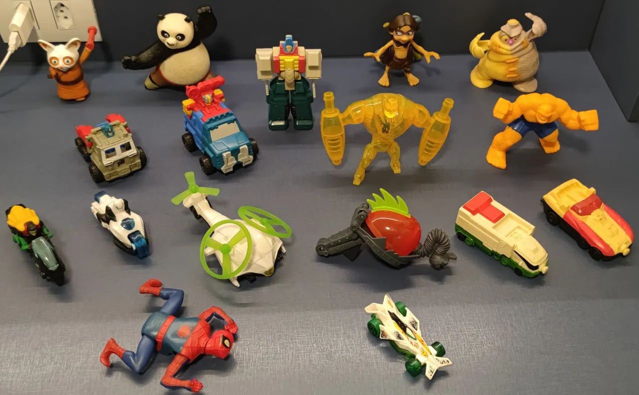 Robô transformers McDonald's - 2006 - Foto 5