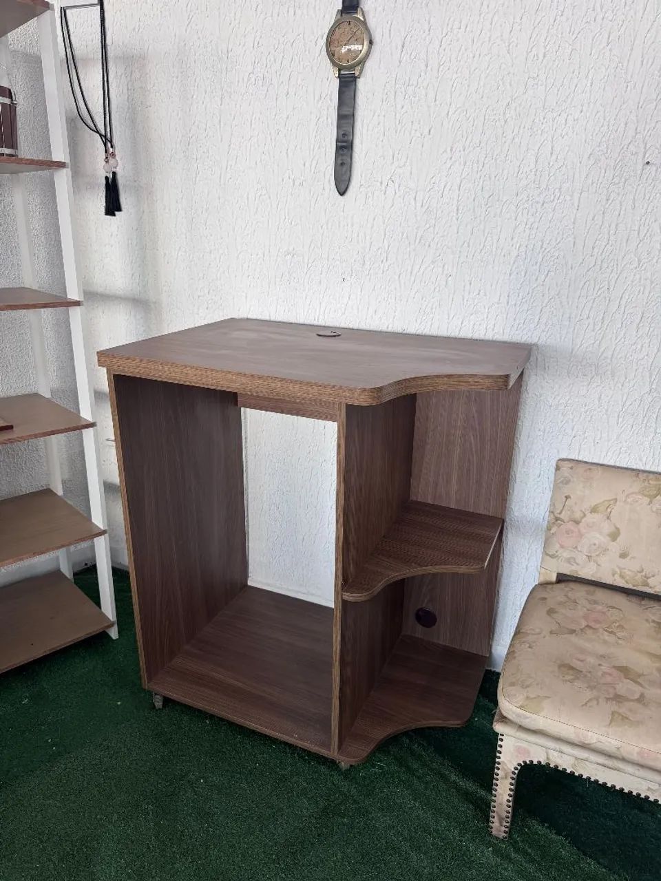Balcão Multiuso <br>Entrada para Cabos e Rodinhas - Foto 5