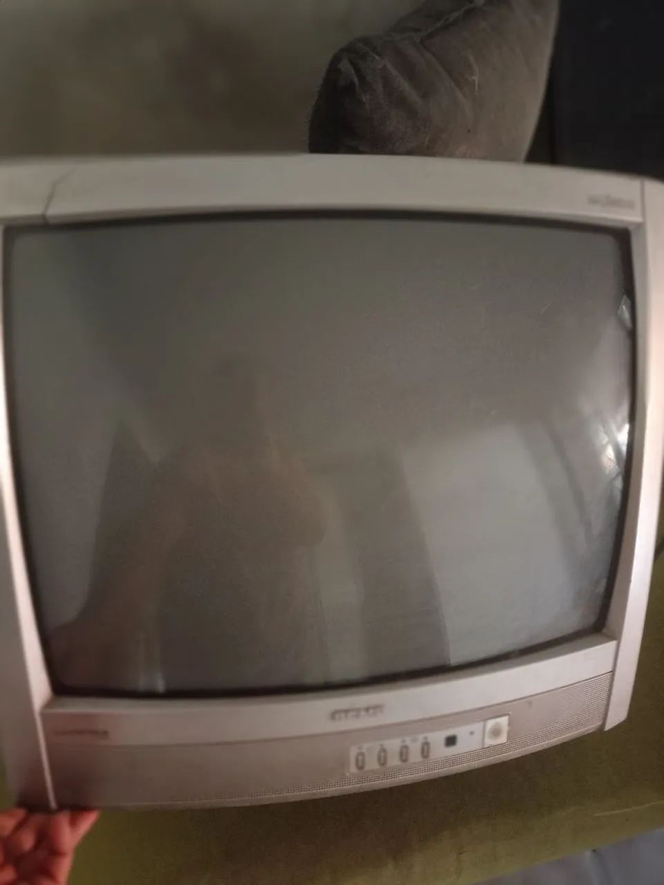 Só R$100!!! Tv com antena e conversor