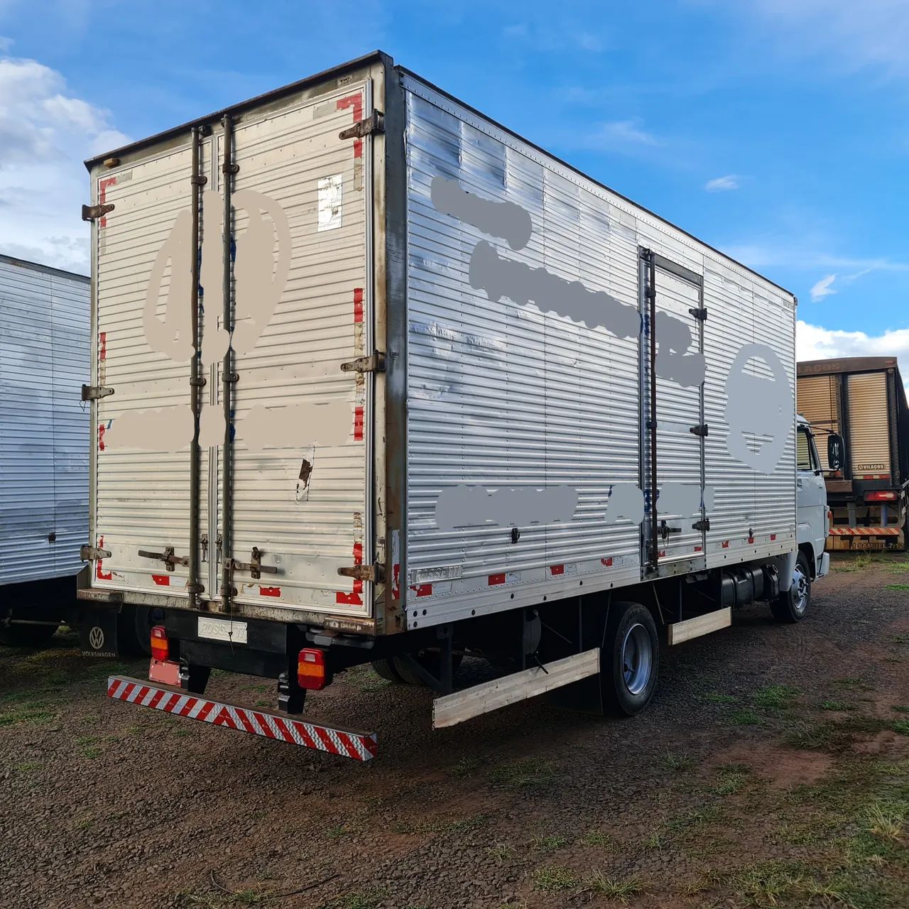 Volkswagen 8.160 - Foto 3