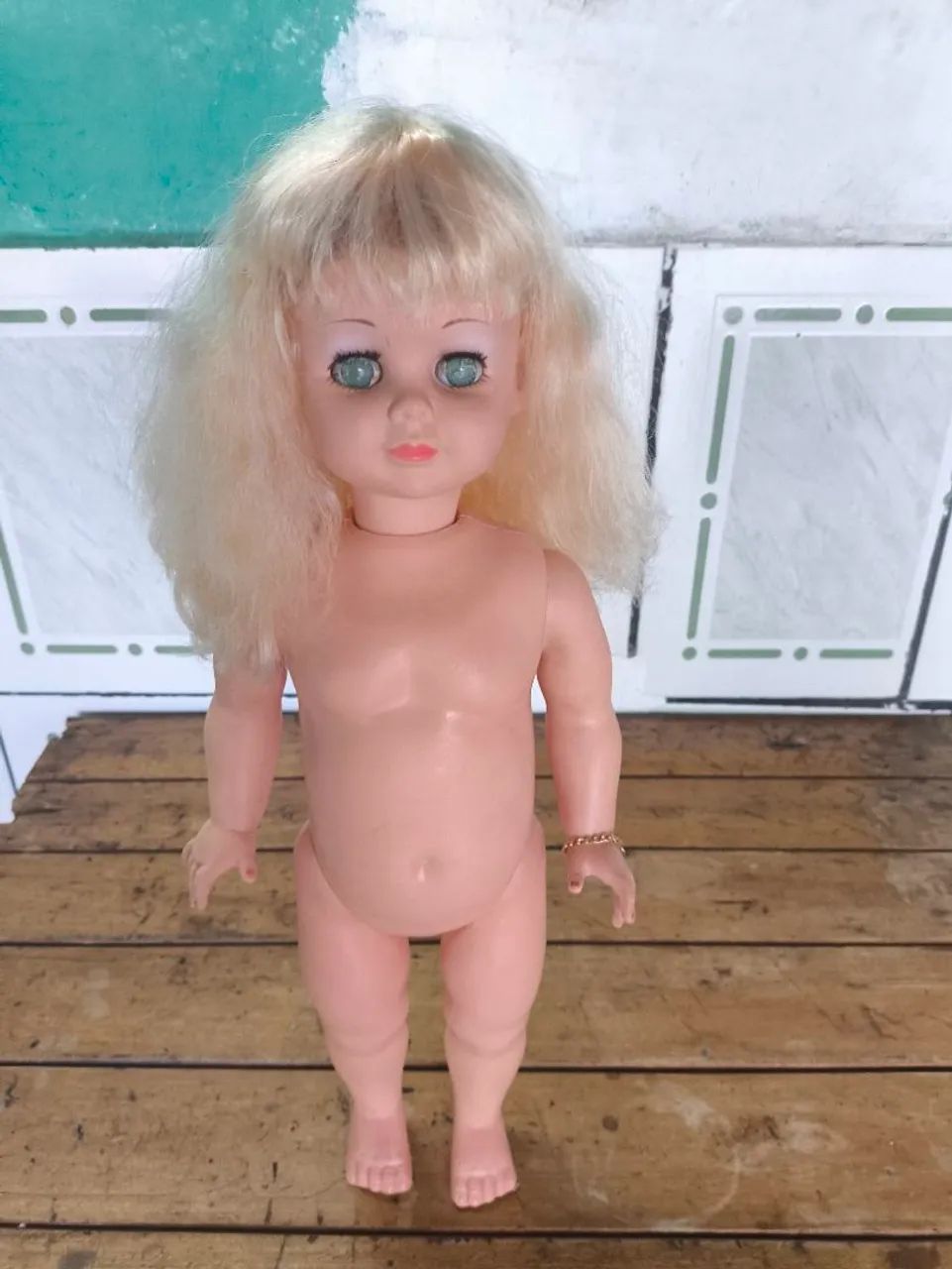 Boneca antiga Lilibel