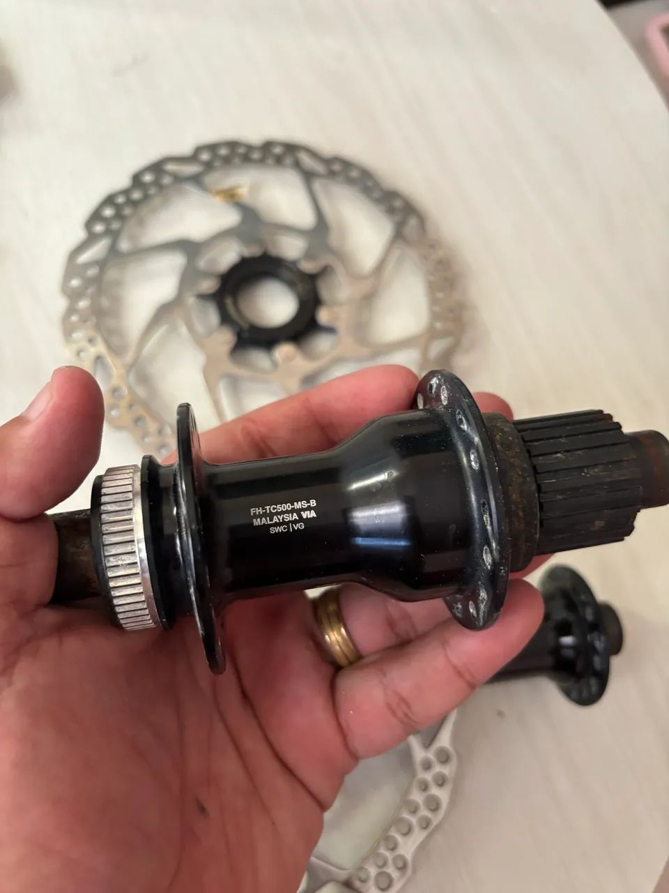 Cubos + discos Shimano  - Foto 3