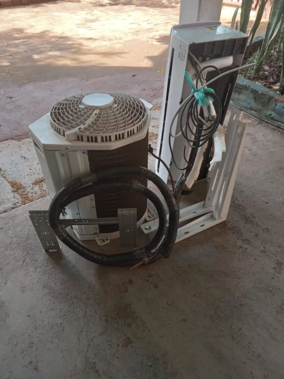 Ar condicionado 9mil btu - ar frio - Foto 2