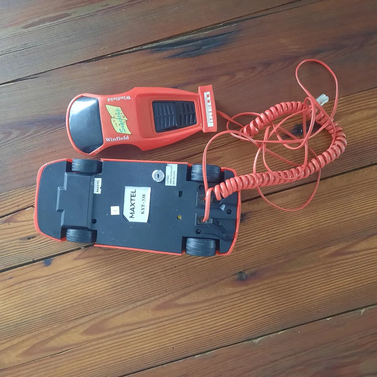 Telefone em formato de carro  - Foto 5