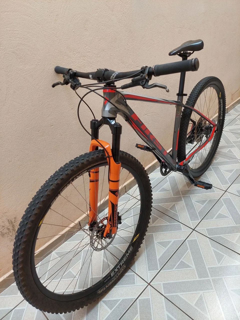 Bike first athymus 