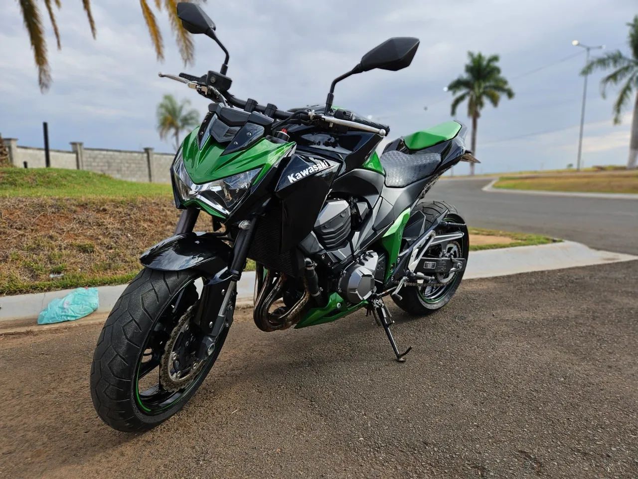 Z-800 2013 - 1533939228 | OLX