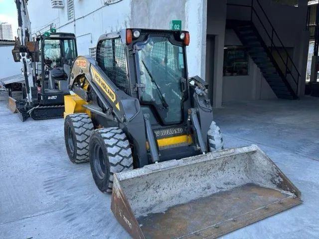 Minicarredeira L330 - Bobcat