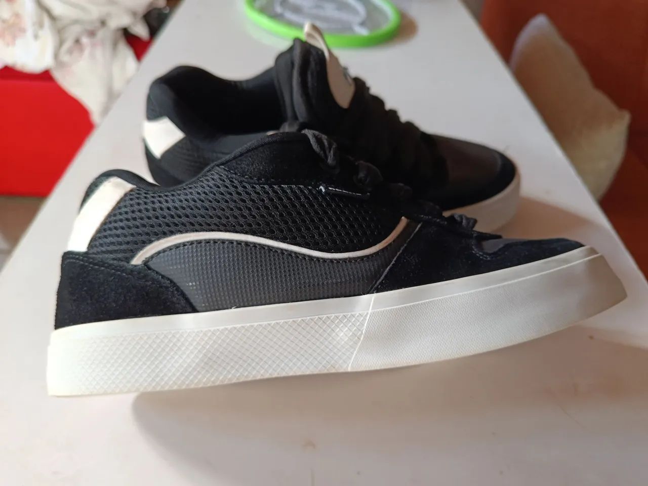Tênis hocks excelente estado - Foto 3