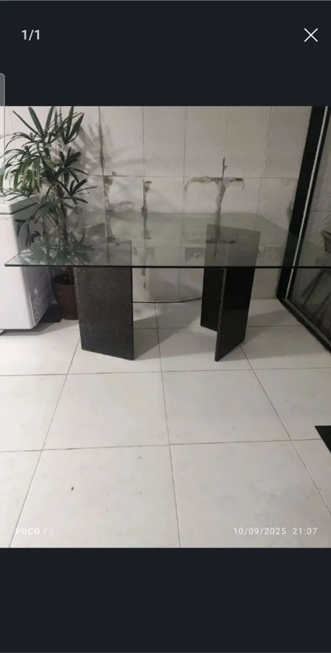 Large Glass Table65153861837057120