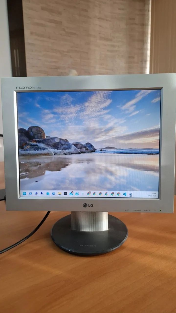 Monitor Flatron Lg L1530s 15 Polegadas (Usado)