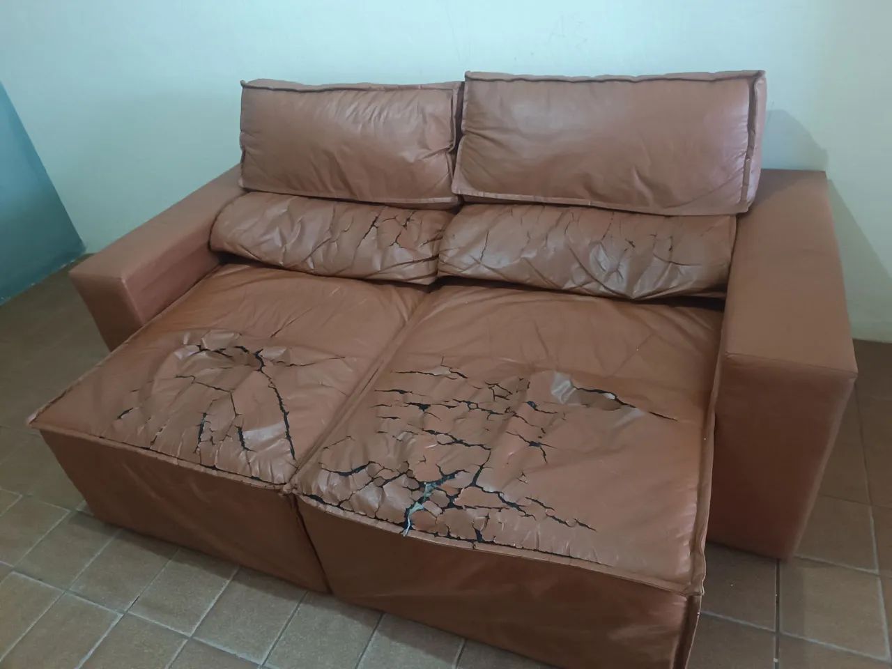 Sofá retrátil e almofadas reclináveis  - Foto 5