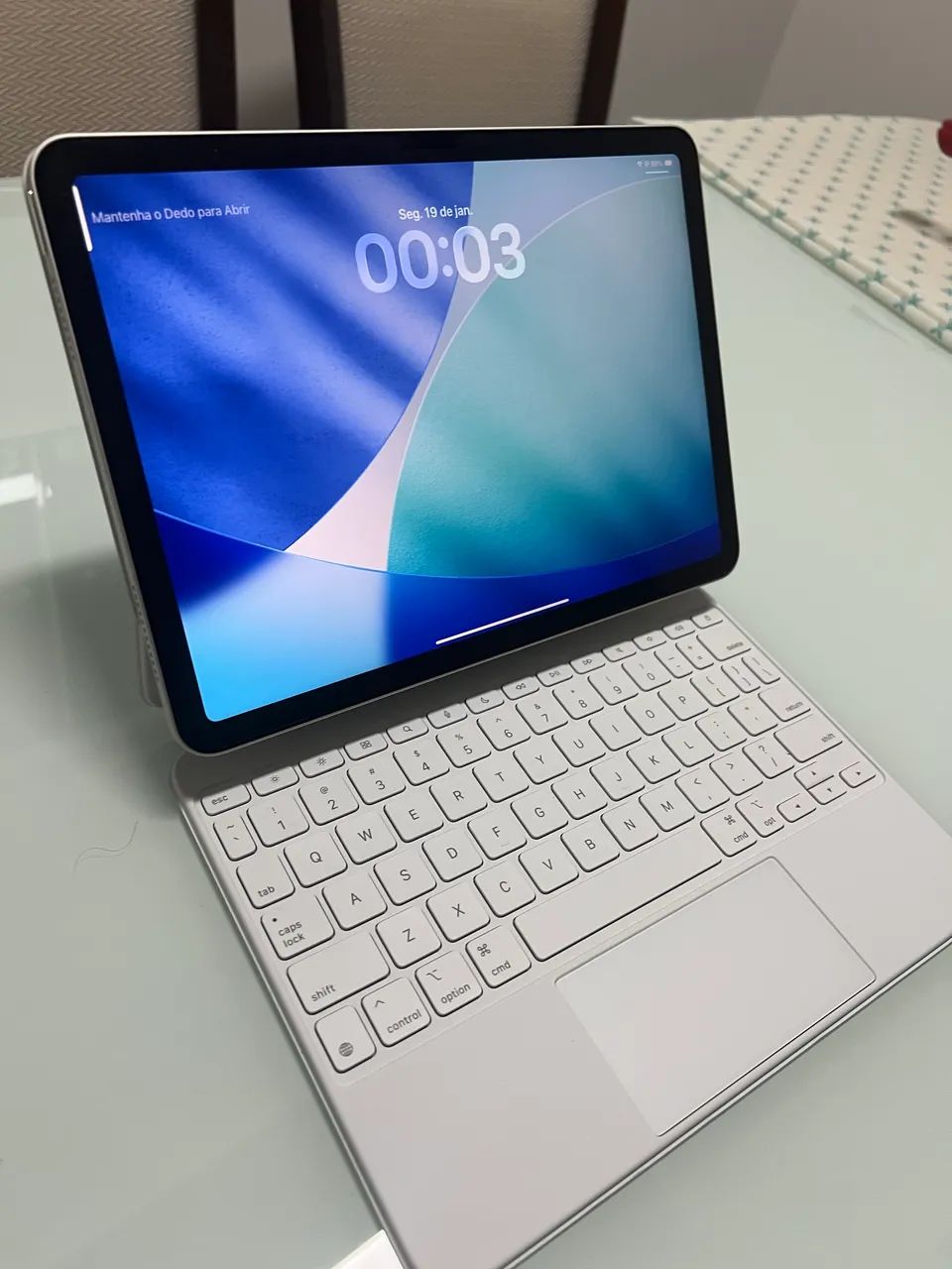 Ipad air 11 de 128gb (M3) com magic keyboard - Foto 2