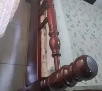 Cama de casal de madeira rústica - Foto 5