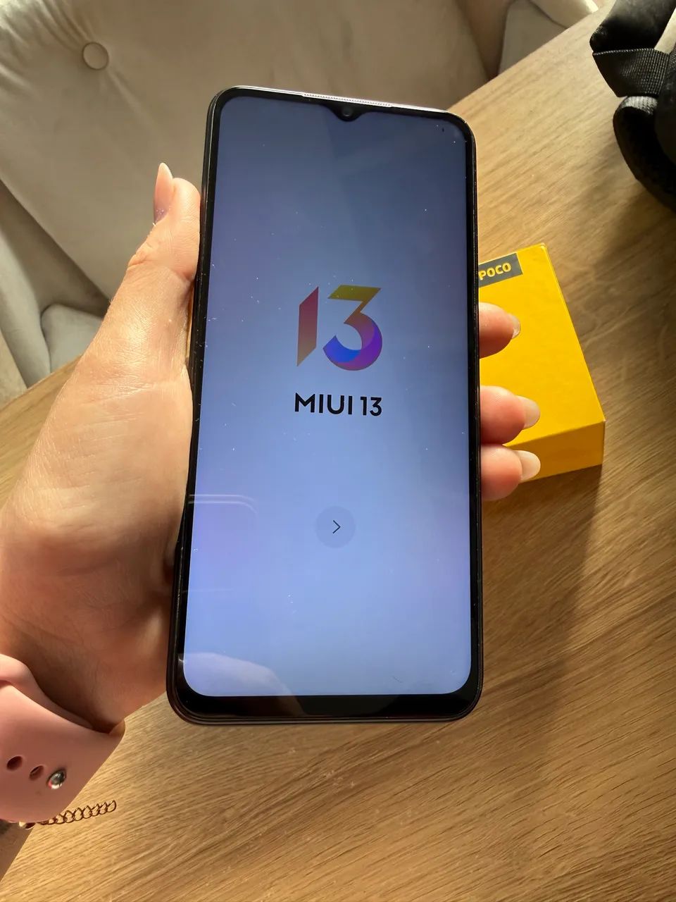 Vendo celular POCO M4 5G 4GB 64GB