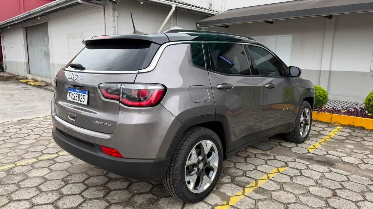 Jeep Compass Limited 2.0 4X2 Flex 16V Aut. 2018 - Foto 2