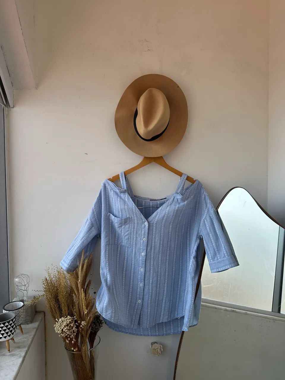 camisa shoulder ombro a ombro azul tam m - Foto 4