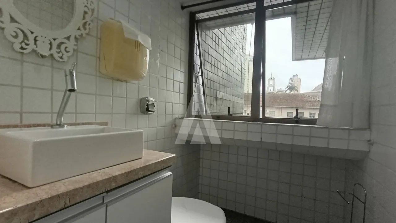 Sala comercial com 3 salas internas no bairro Centro. - Foto 4
