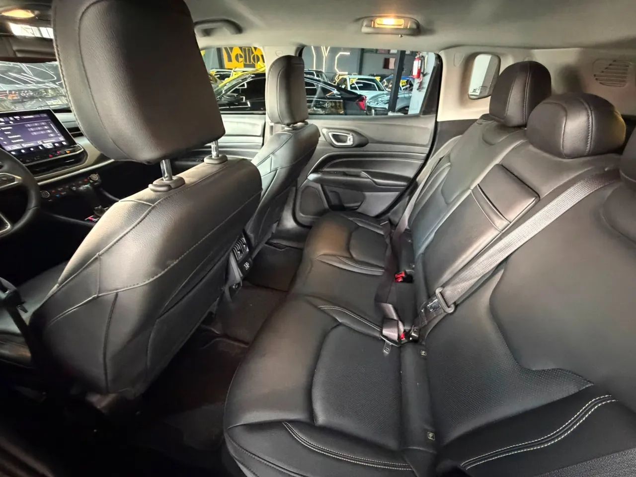 Jeep Compass LONG. T270 1.3 TB 4x2 Flex Aut., foto 12 de 20