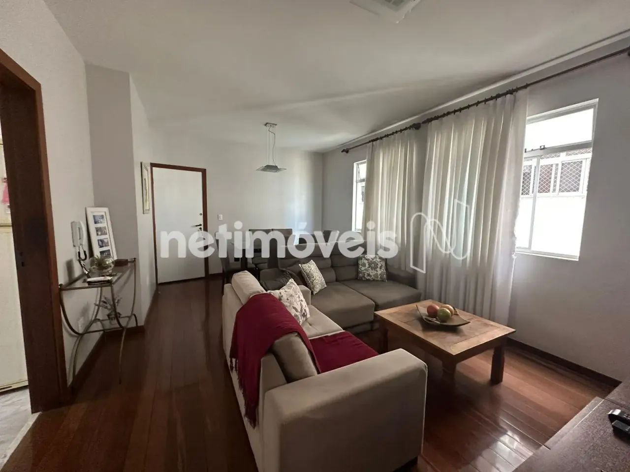 Excelente 3 quartos na melhor rua do Bairro - Foto 3