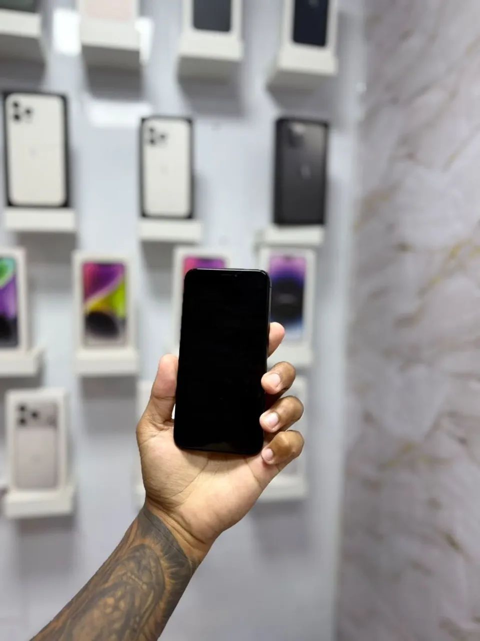 IPHONE X 64GB<br>R$ 599 - Foto 2