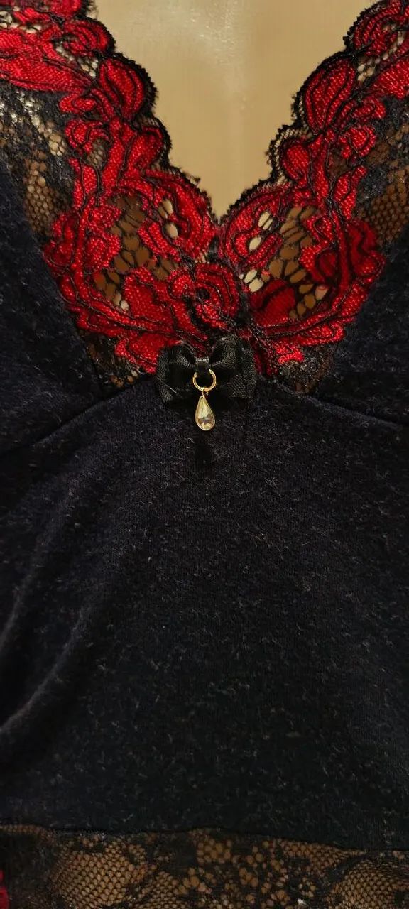 blusa de alcinha com renda vermelha - Foto 3