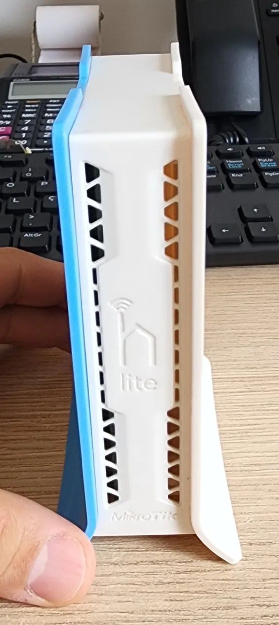Roteador Access Point Indoor MikroTik RouterBOARD hAP lite RB941-2nD-TC 2.4GHz - Foto 4
