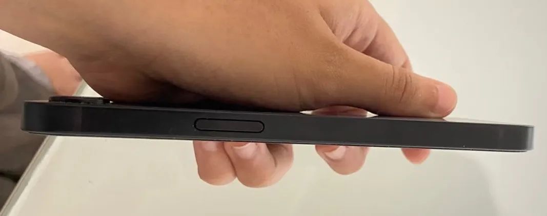 iPhone 16e | Bateria 93% | Com Garantia - Foto 4