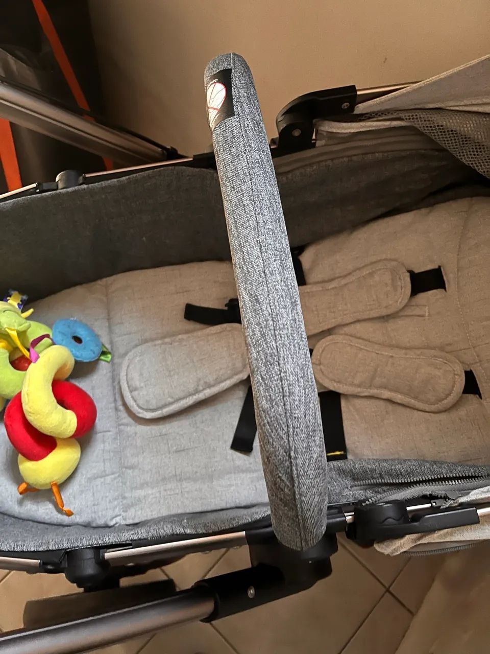 Carrinho passeio Bebê Moisés Reversível 