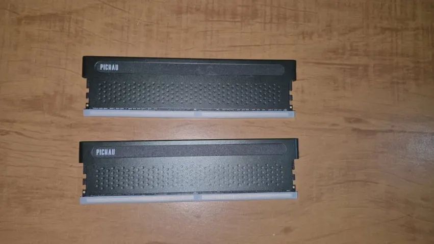 Memoria RAM 16gb DDR4 (2x8)