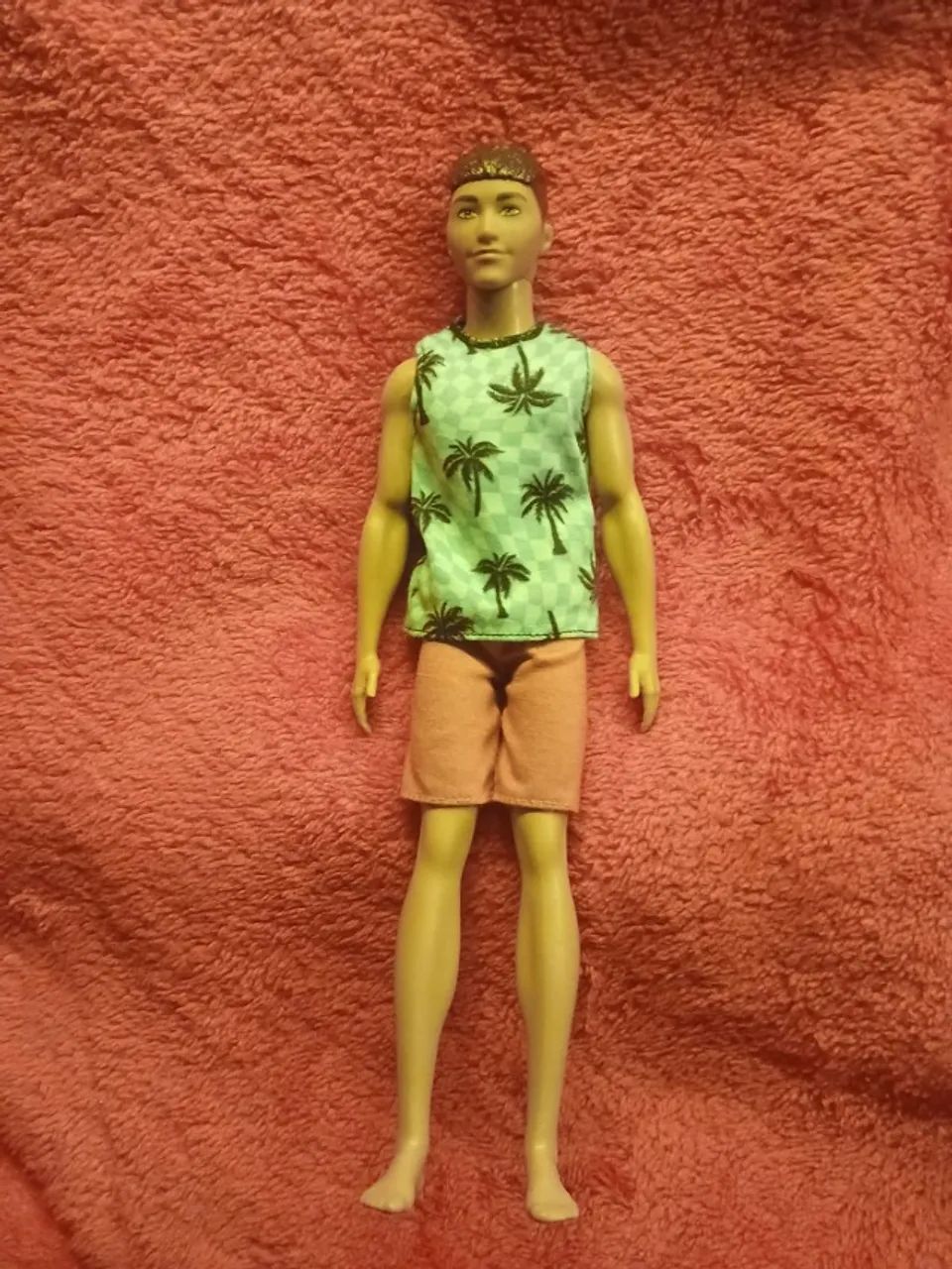 Boneco Ken + sapatos de brinde