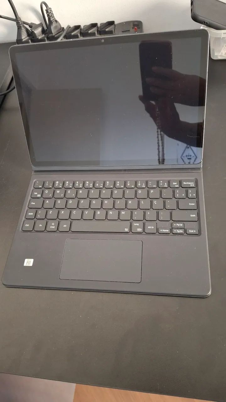 Tablet Samsung S9 com teclado