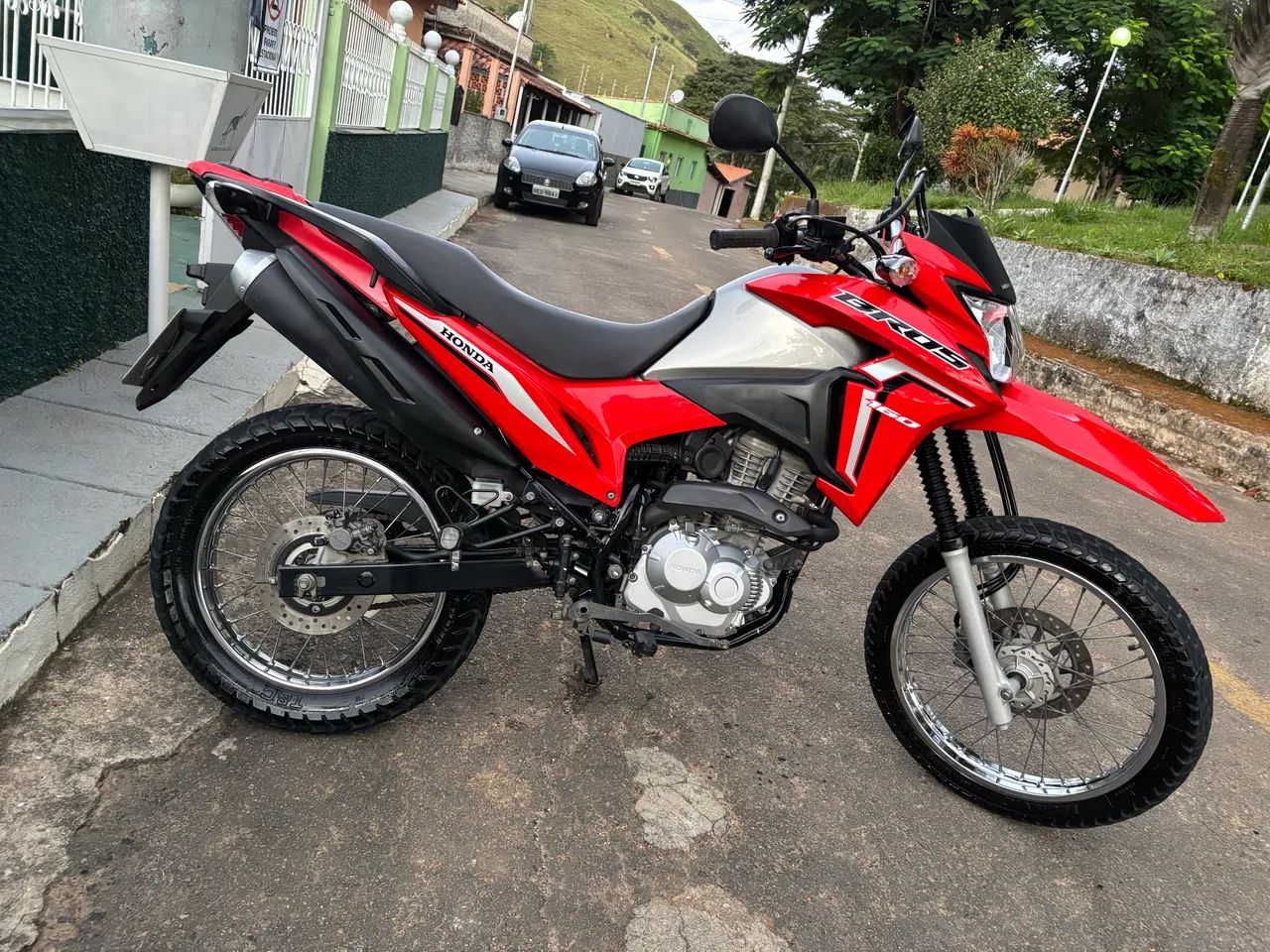 Bros 160 