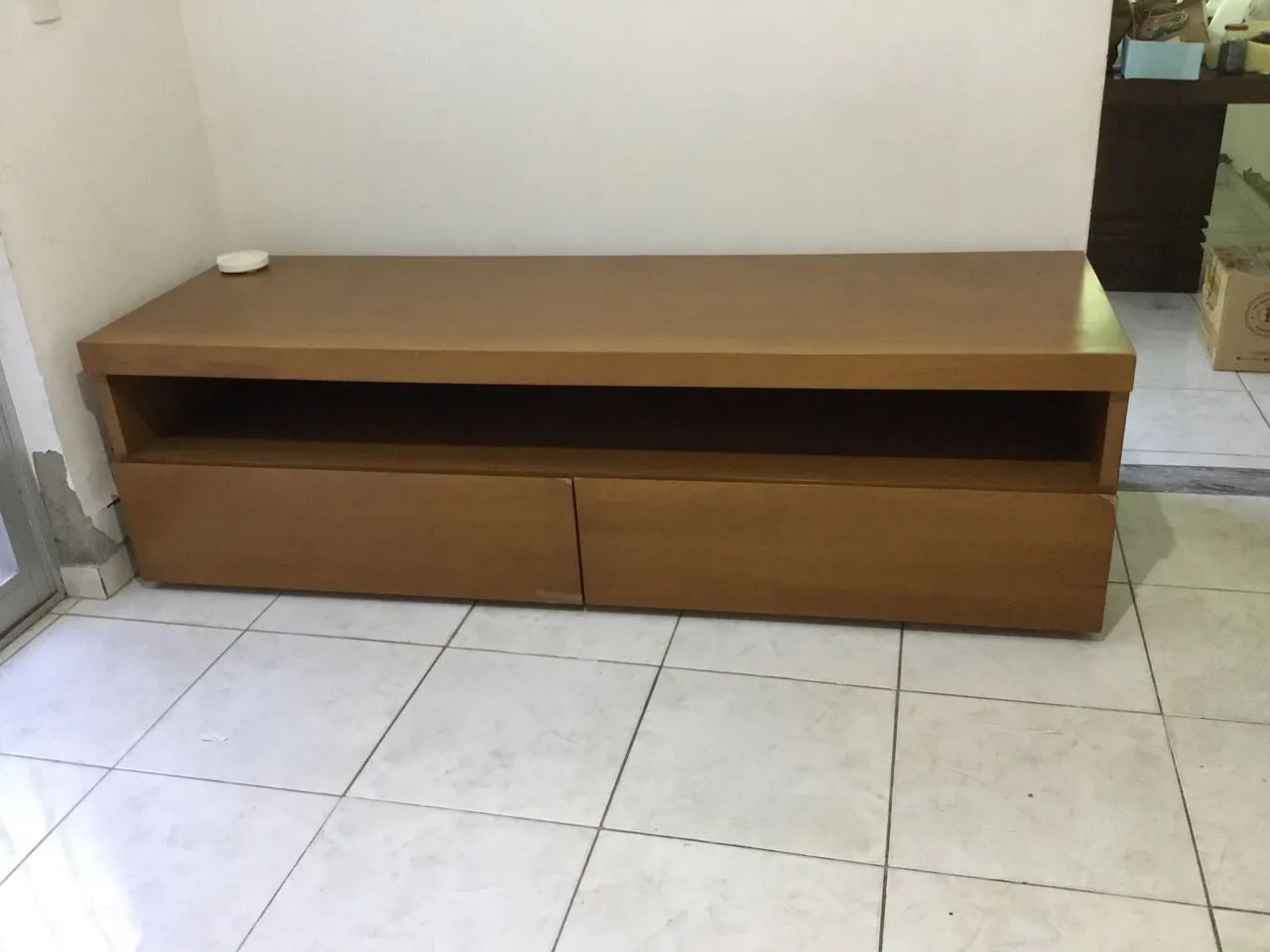 Rack em madeira maciça 