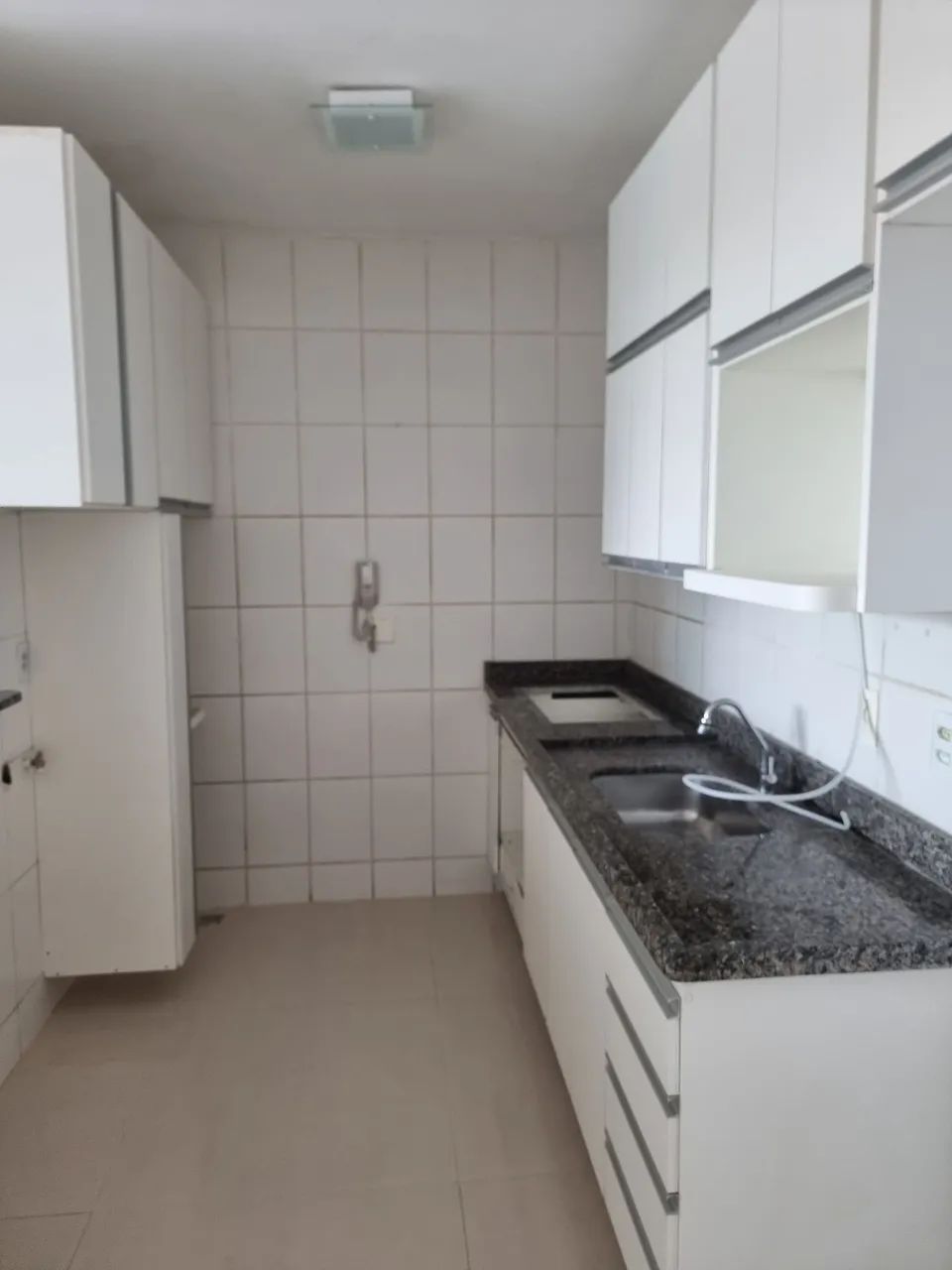 Aluga-se Apartamento