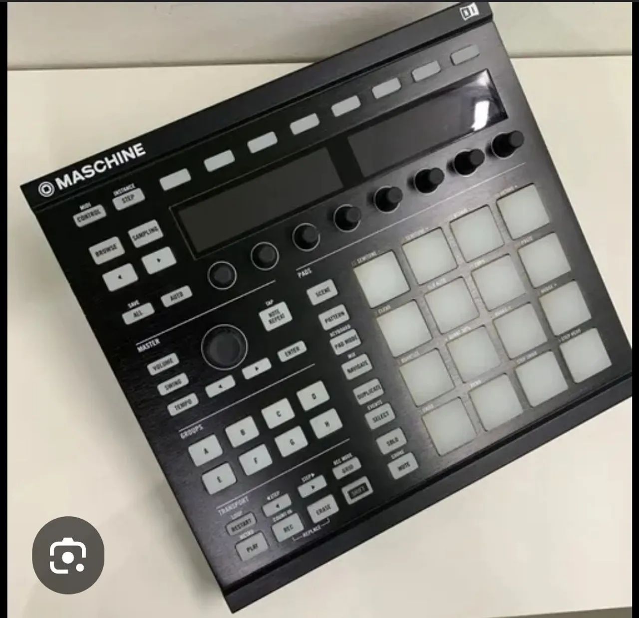 Controladora Maschine Mk2 Native Instruments - Foto 4