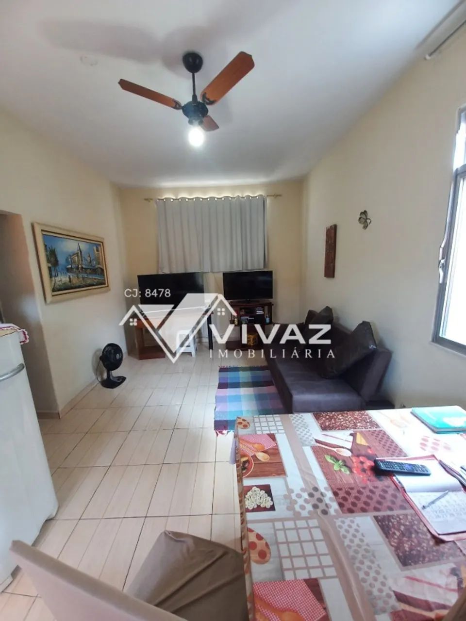 Ótima Casa de Vila com 03 Quartos Amplos e Quintal em Cavalcanti