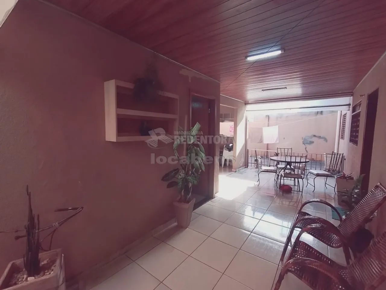 Casa 3 Dormitórios com varanda goumert. - Foto 4