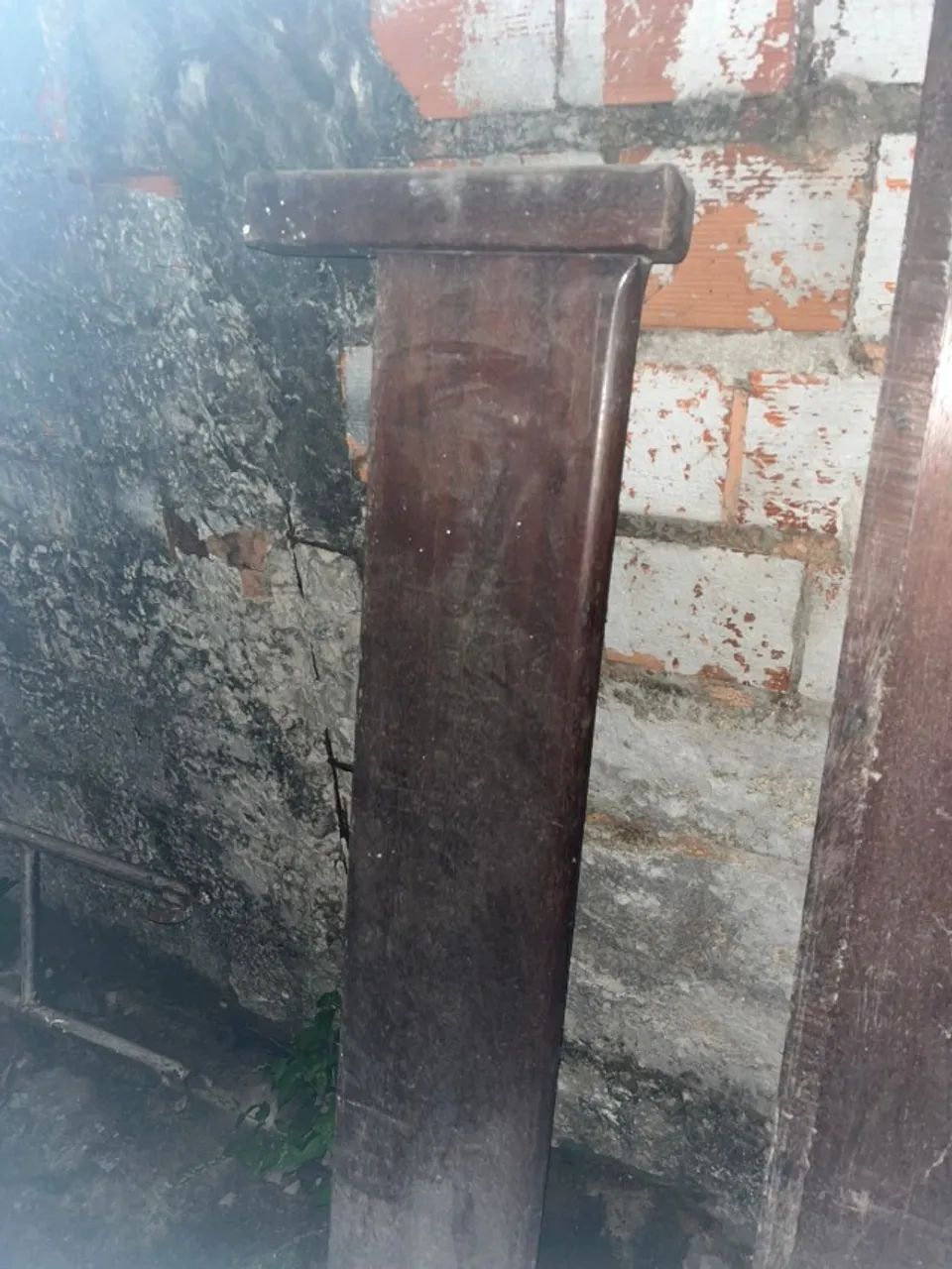 Cama de madeira