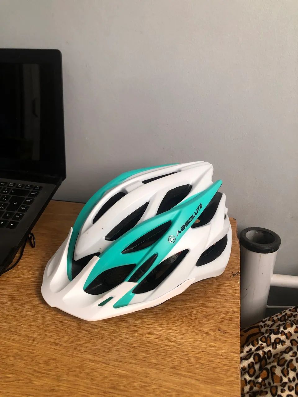 Capacete absolute - Foto 2