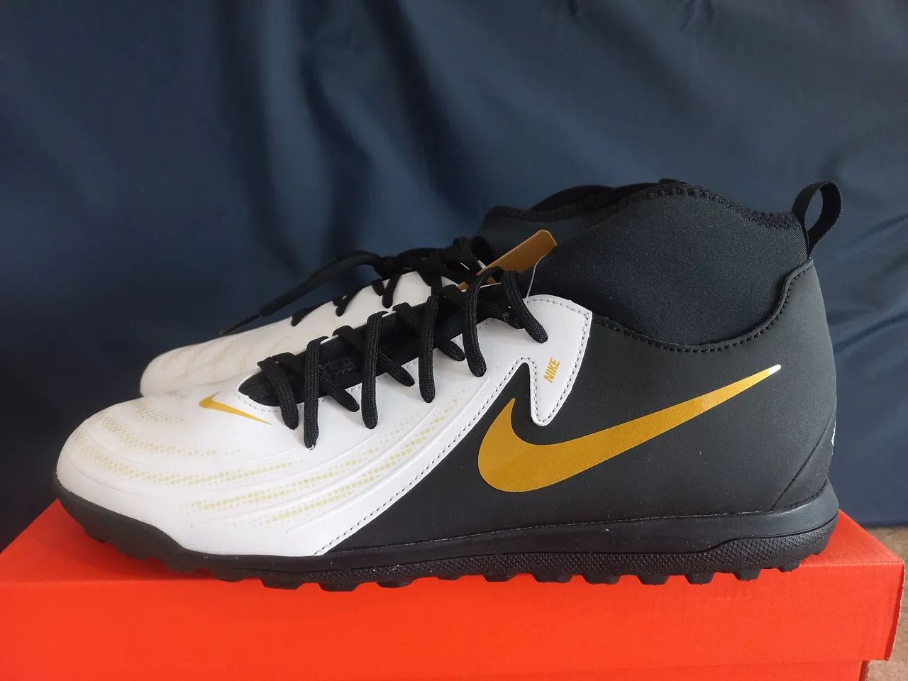 Chuteira nike phantom luna club society masculino original, número: 44