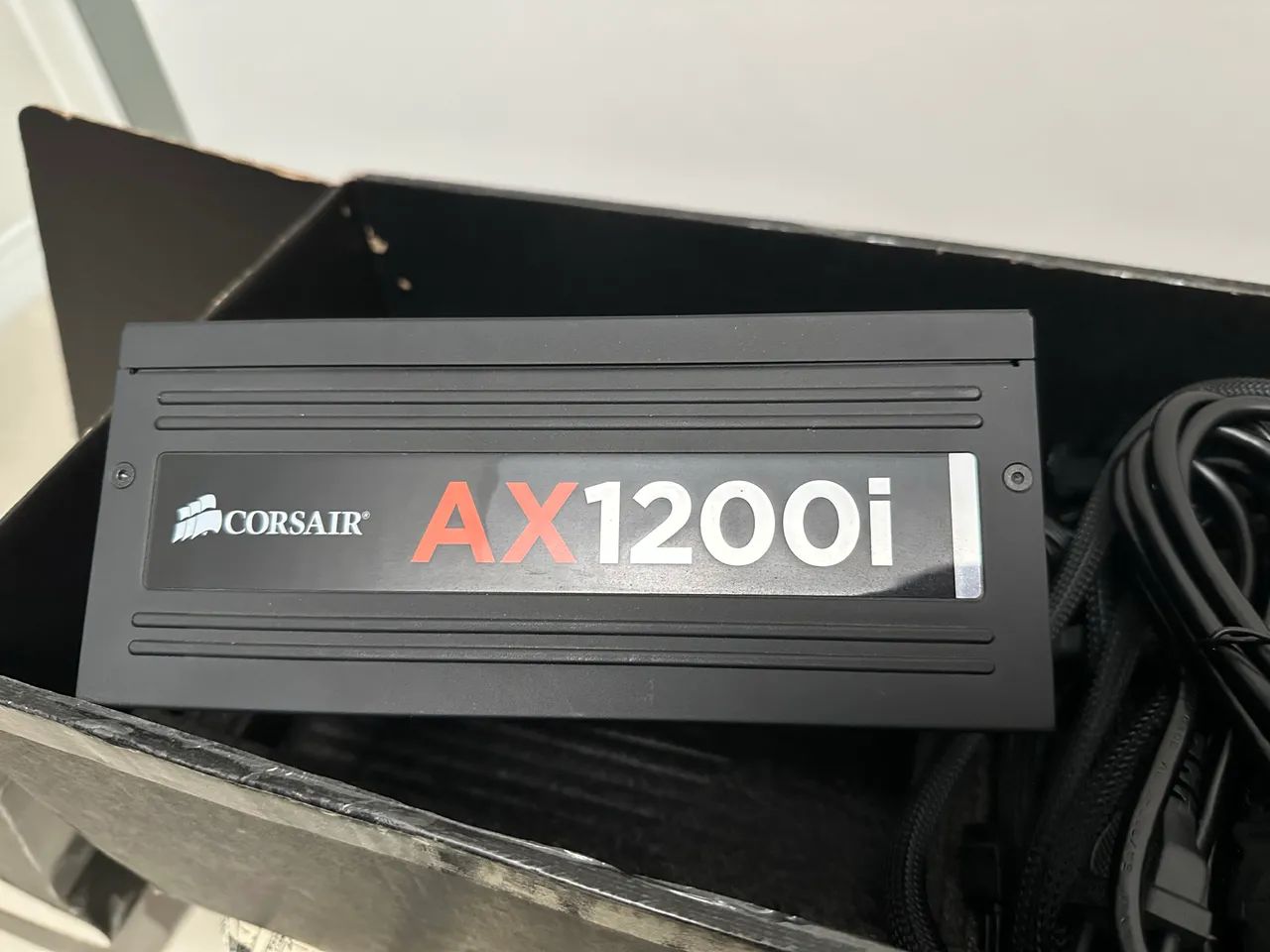 Fonte Corsair AX 1200i